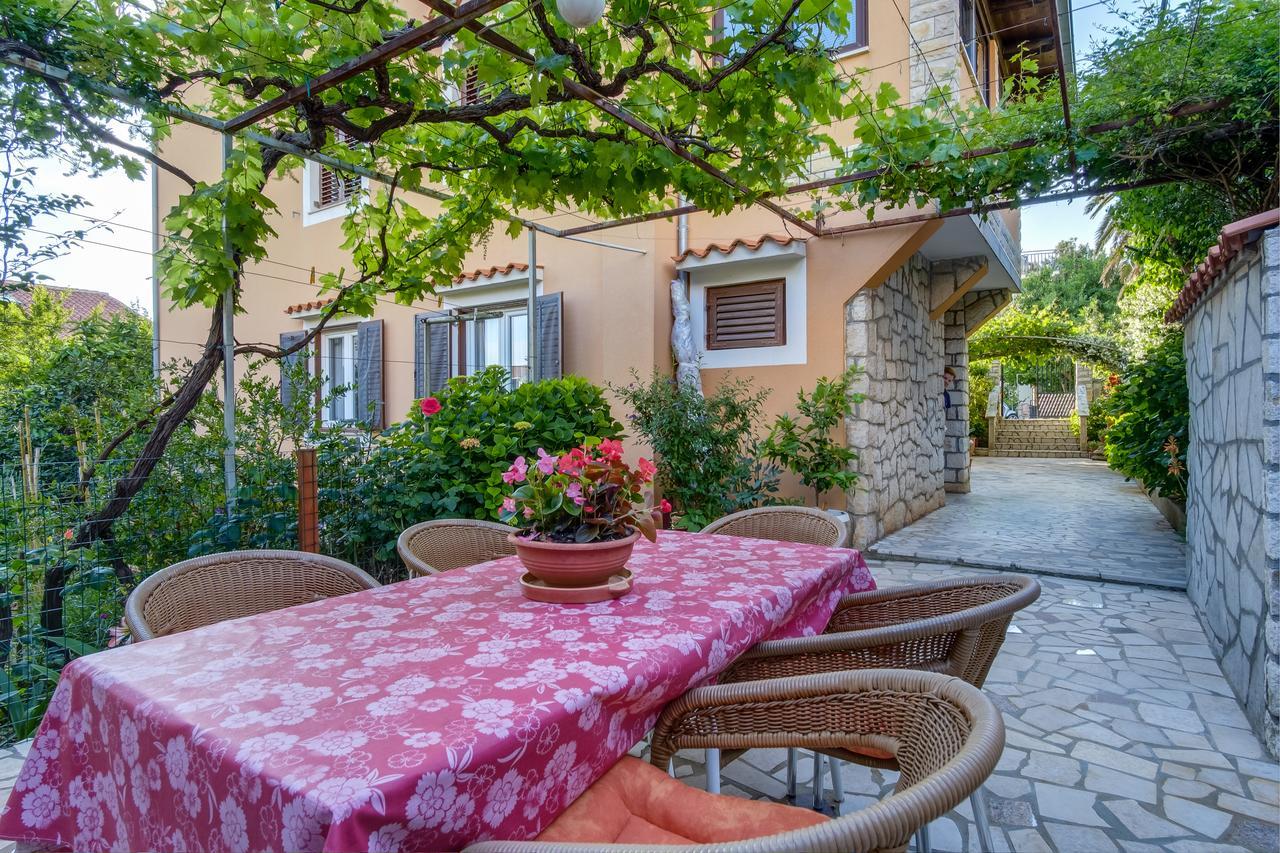 Apartments Beba Mali Lošinj Exterior foto