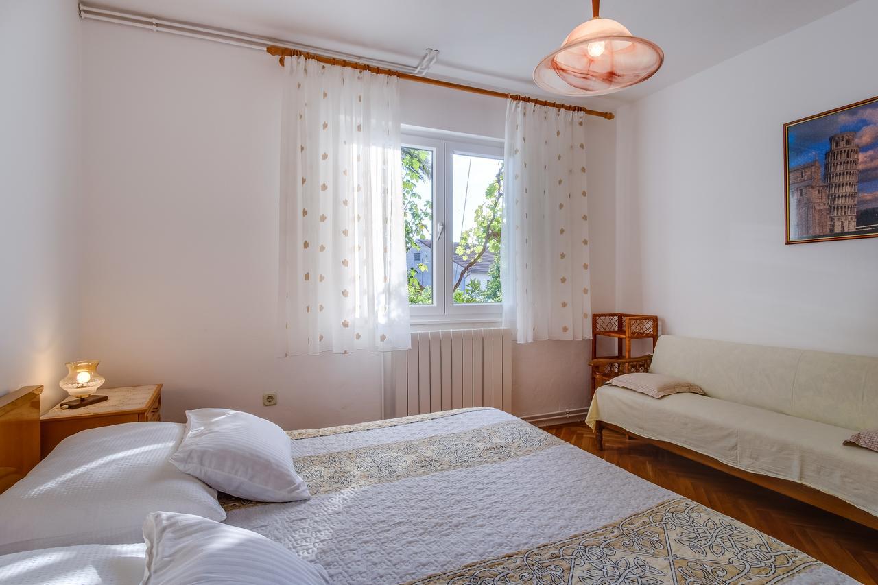 Apartments Beba Mali Lošinj Exterior foto