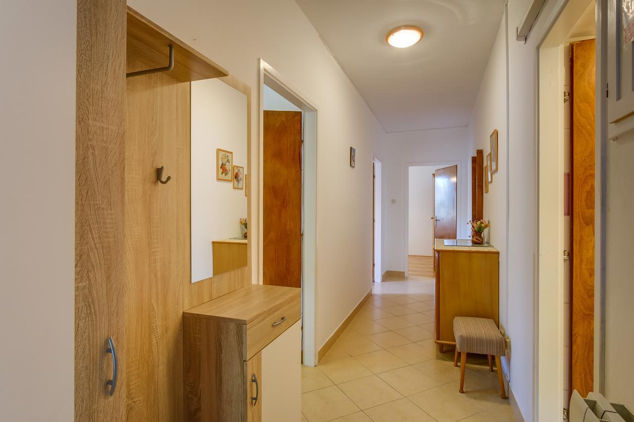 Apartments Beba Mali Lošinj Exterior foto